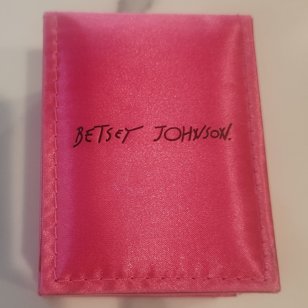 Betsey Johnson Silver Watch with Leopard Print Box - Picture 2 of 6